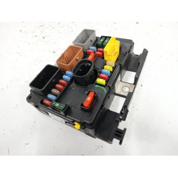 Recambio de caja reles / fusibles para peugeot 207/207+ (wa_, wc_) 1.4 hdi referencia OEM IAM 9667199780  