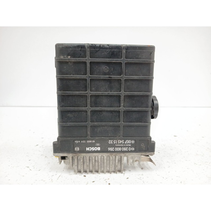 Recambio de centralita motor uce para mercedes-benz 124 sedán (w124) 300 e 4-matic (124.230) referencia OEM IAM 0075451532 02808