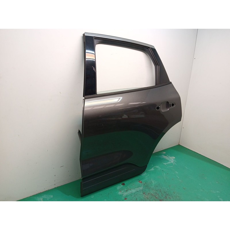 PUERTA TRASERA IZQUIERDA PLV4BS24631AM
