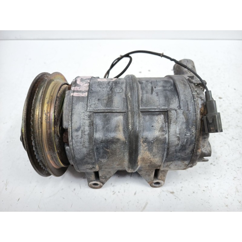 Recambio de alternador para nissan terrano/terrano.ii (r20) 2.7 turbodiesel referencia OEM IAM 926000X000 EA47045010 5060120090