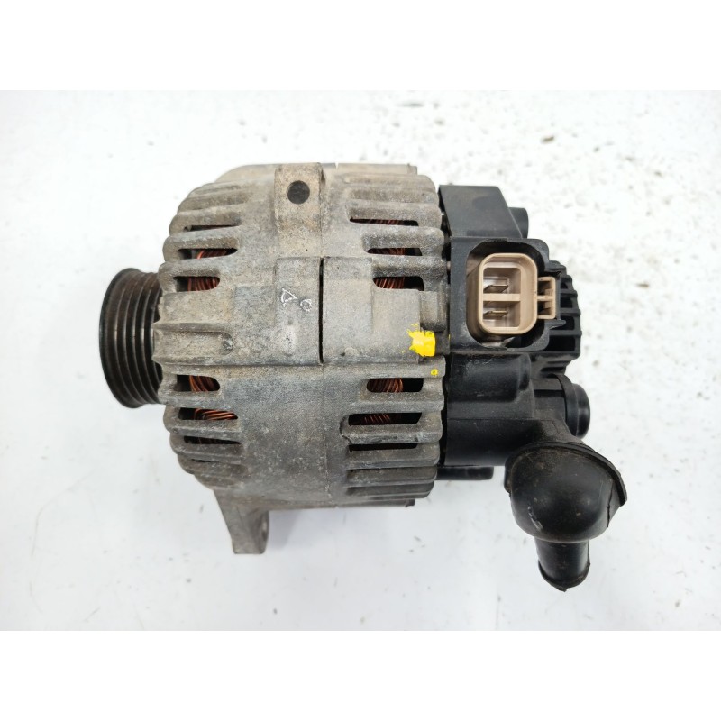 Recambio de alternador para hyundai tucson (jm) 2.7 a las 4 ruedas referencia OEM IAM 3730037800 2655524 