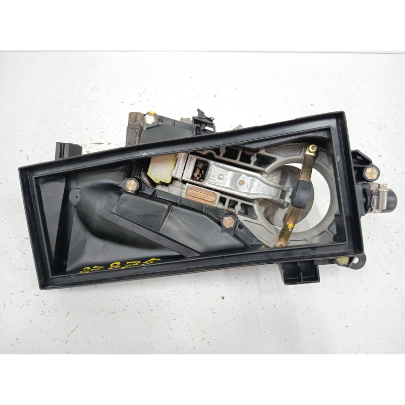 CABEZAL INYECCION 0438121049