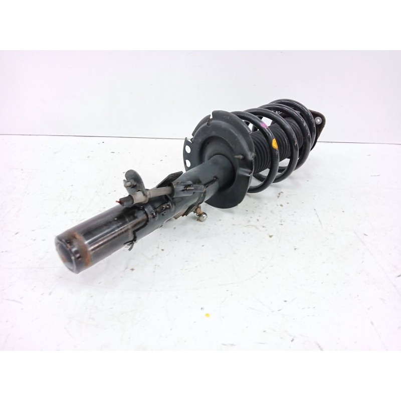 AMORTIGUADOR DELANTERO DERECHO