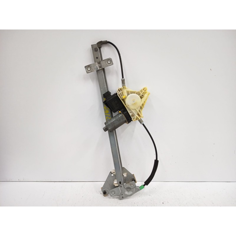 Recambio de elevalunas delantero derecho para mitsubishi space star monospace (dg_a) 1.3 16v (dg1a) referencia OEM IAM 013082178