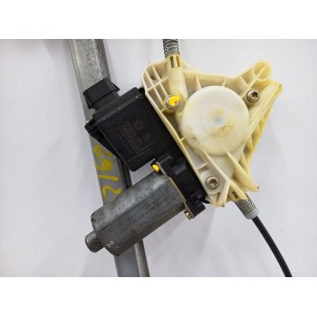 Recambio de elevalunas delantero derecho para mitsubishi space star monospace (dg_a) 1.3 16v (dg1a) referencia OEM IAM 013082178