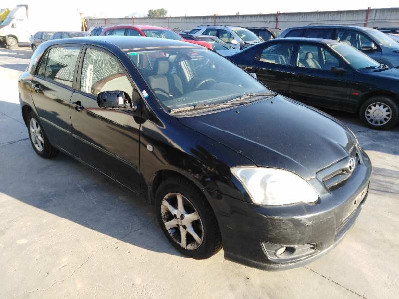 TOYOTA COROLLA (E12)