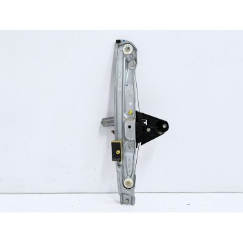 Recambio de elevalunas trasero derecho para dacia sandero iii 1.0 sce 65 referencia OEM IAM 827208705  