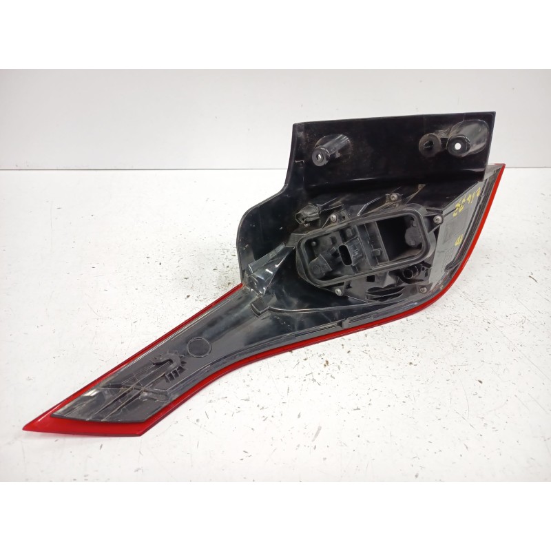 PILOTO TRASERO DERECHO