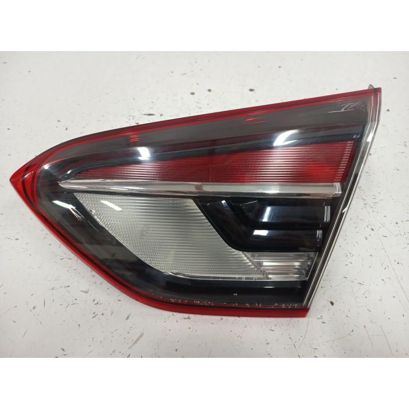 PILOTO TRASERO DERECHO INTERIOR