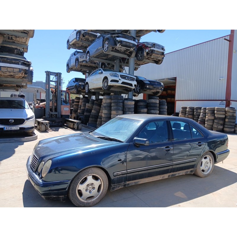 MERCEDES-BENZ CLASE E (W210) 2002