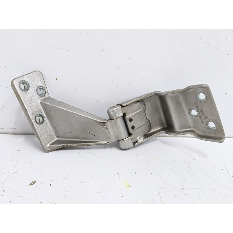 Recambio de bisagra puerta para mercedes-benz vito autobús (w639) 111 cdi (639.701, 639.703, 639.705) referencia OEM IAM A639740