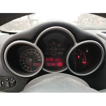 alfa romeo 147 (937_) del año 2001