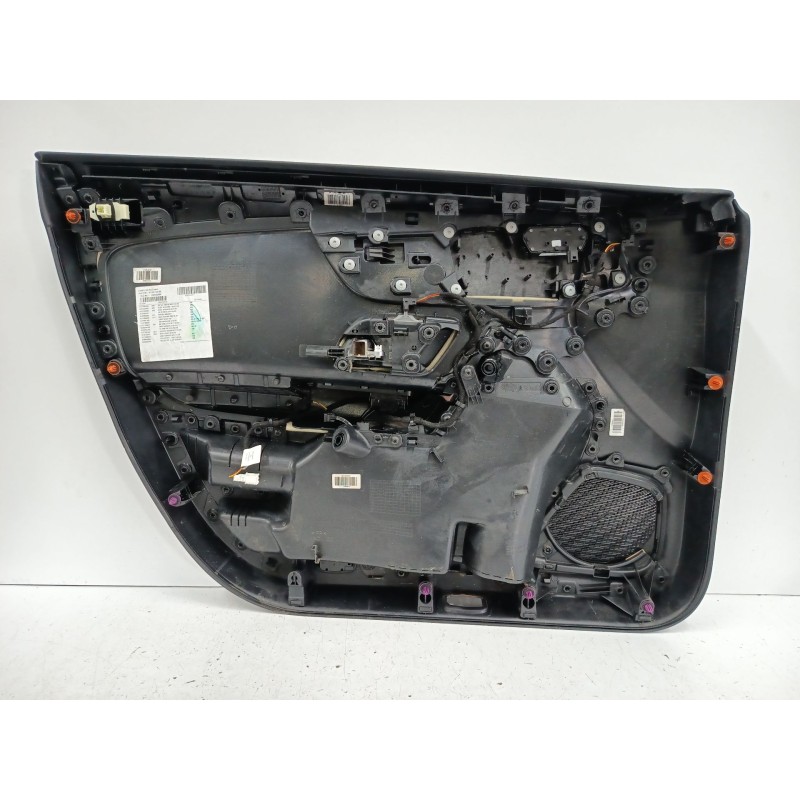 GUARNECIDO PUERTA DELANTERA DERECHA A1187206501