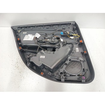 Recambio de guarnecido puerta trasera derecha para mercedes-benz cla (c118) cla 250 e (118.386) referencia OEM IAM A1187308600 A