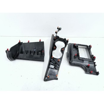 Recambio de moldura para toyota c-hr (_x2_, _h2_), hybrid (zyx20) referencia OEM IAM 58834F4010 58813F4010 55406F4080