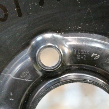 Recambio de neumatico repuesto para bmw serie 3 berlina (e46) 2.0 16v diesel cat referencia OEM IAM 6750006 3,00BX16H2 IS32 