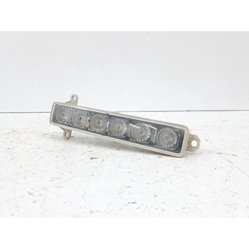 PILOTO DELANTERO DERECHO