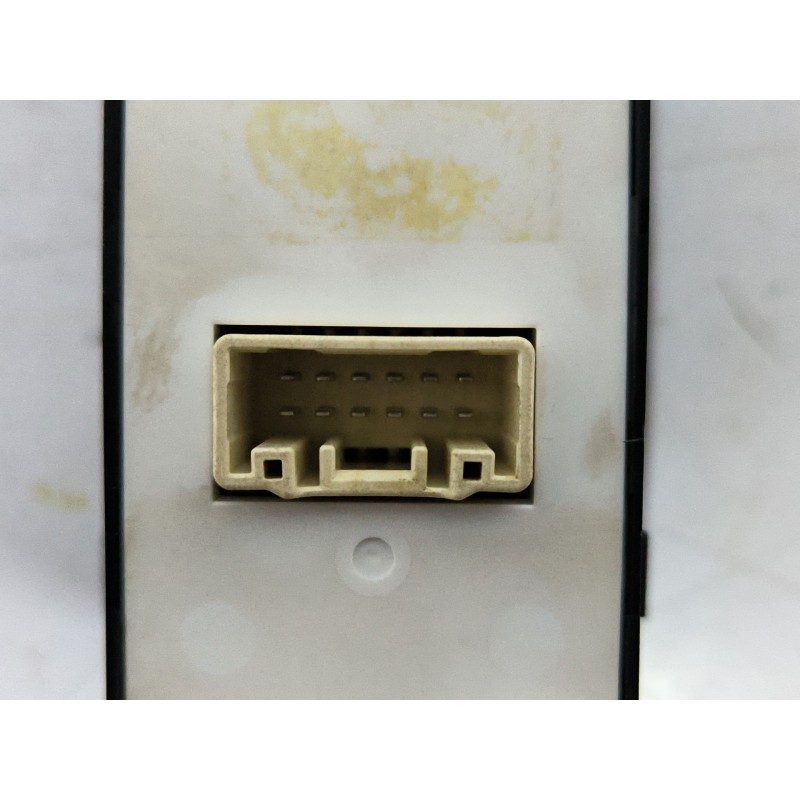 MANDO ELEVALUNAS DELANTERO IZQUIERDO