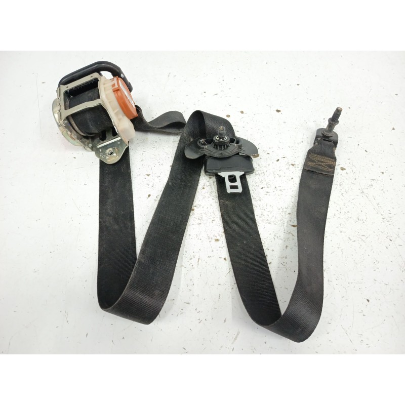 Recambio de cinturon seguridad delantero izquierdo para mercedes-benz cla (c118) cla 250 e (118.386) referencia OEM IAM A1778600