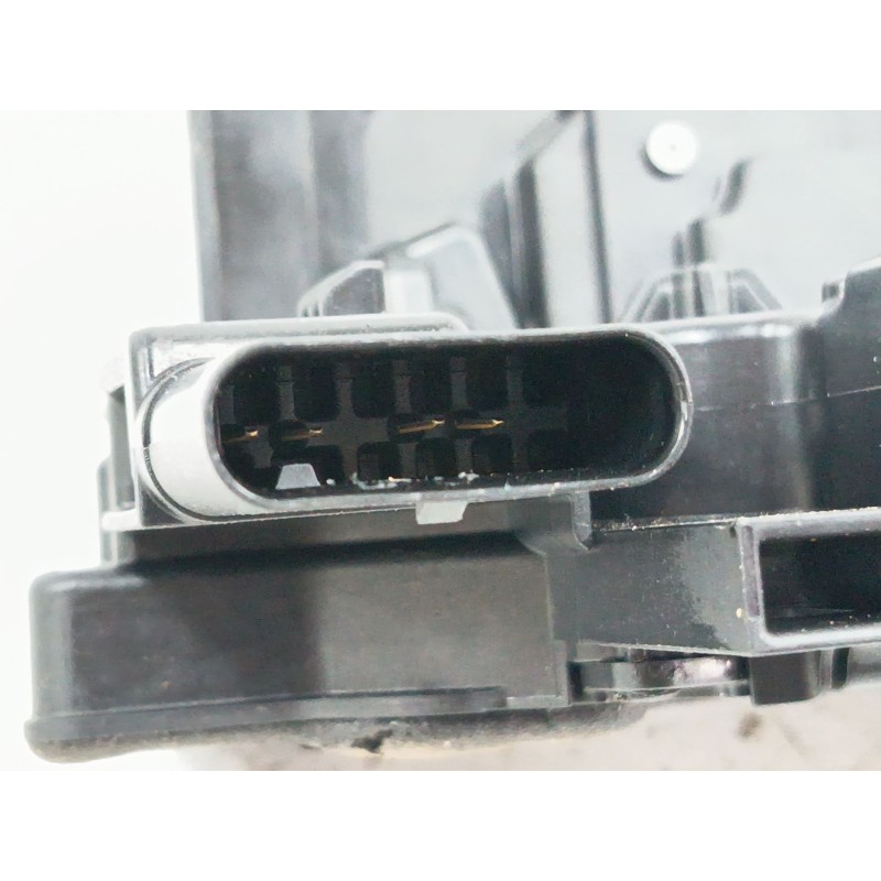 CERRADURA PUERTA TRASERA IZQUIERDA A1770032999