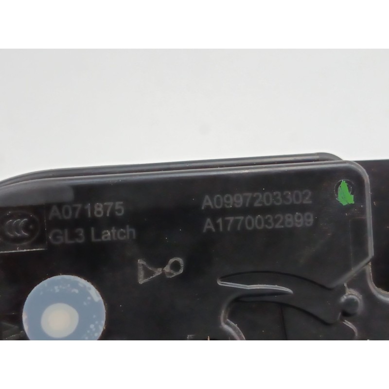 CERRADURA PUERTA DELANTERA IZQUIERDA A1770032899