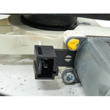 Recambio de elevalunas delantero derecho para mercedes-benz cla (c118) cla 250 e (118.386) referencia OEM IAM A0009061607  