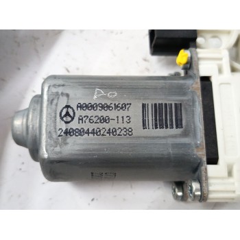 Recambio de elevalunas delantero derecho para mercedes-benz cla (c118) cla 250 e (118.386) referencia OEM IAM A0009061607  