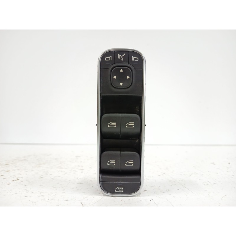 Recambio de mando elevalunas delantero izquierdo para mercedes-benz cla (c118) cla 250 e (118.386) referencia OEM IAM A167905980