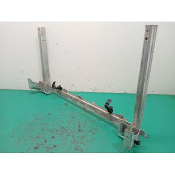 Recambio de travesaño inferior para mercedes-benz clase a (w177) a 200 d (177.012) referencia OEM IAM A1776204500 A1776225100 