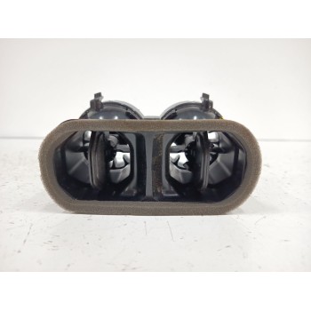 Recambio de rejilla aireadora para mercedes-benz cla (c118) cla 250 e (118.386) referencia OEM IAM A1778309200  