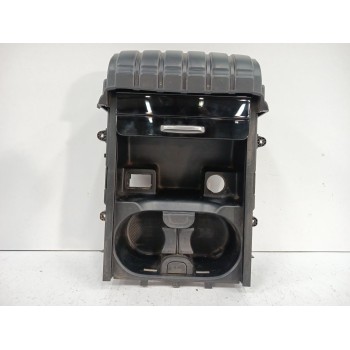 Recambio de consola central para mercedes-benz cla (c118) cla 250 e (118.386) referencia OEM IAM A1776805701  