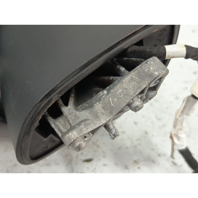 RETROVISOR IZQUIERDO