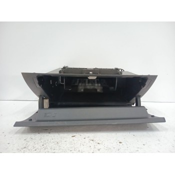 Recambio de guantera para mercedes-benz cla (c118) cla 250 e (118.386) referencia OEM IAM 3308270 3406918 