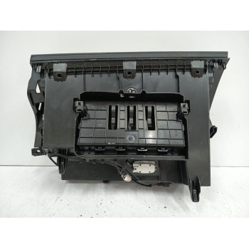 Recambio de guantera para mercedes-benz cla (c118) cla 250 e (118.386) referencia OEM IAM 3308270 3406918 