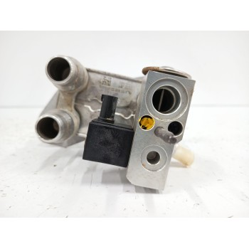 Recambio de enfriador aceite motor para mercedes-benz cla (c118) cla 250 e (118.386) referencia OEM IAM A1778302200 A2228301801 