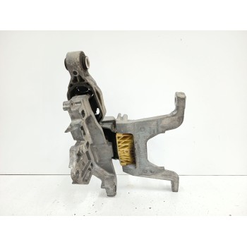 Recambio de soporte motor derecho para mercedes-benz cla (c118) cla 250 e (118.386) referencia OEM IAM A2472401800  