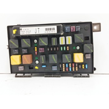 Recambio de caja reles / fusibles para opel zafira / zafira family b (a05) 1.9 cdti (m75) referencia OEM IAM 13242781 5DK0094641