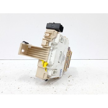 Recambio de caja reles / fusibles para suzuki swift iii (mz, ez) 1.3 ddis (rs 413d) referencia OEM IAM YN2G0L 3677062JC0 