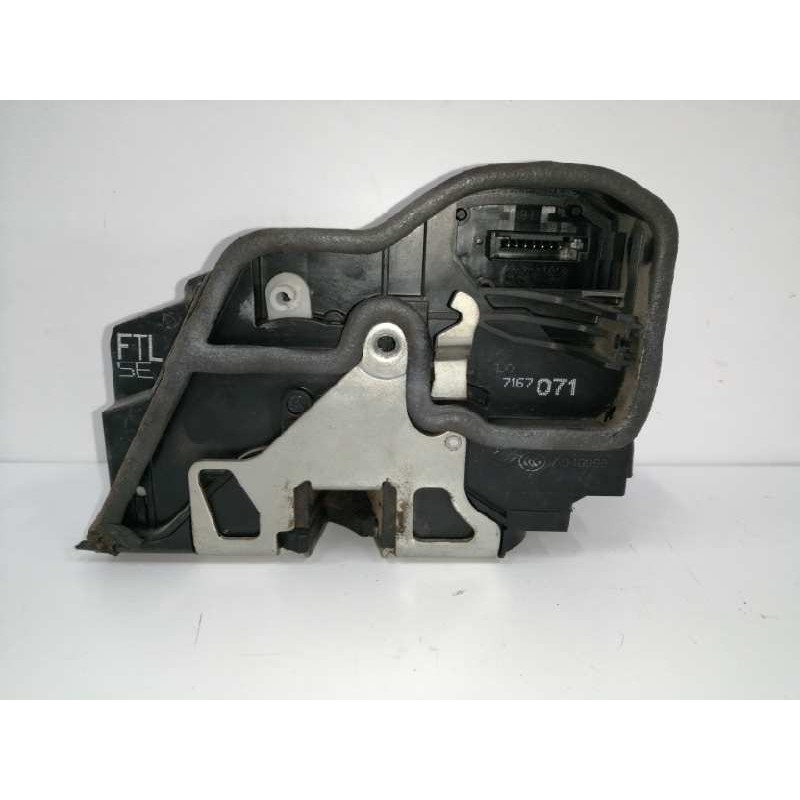 Recambio de cerradura puerta delantera izquierda para bmw x3 (e83) 2.0 d referencia OEM IAM 7167071  
