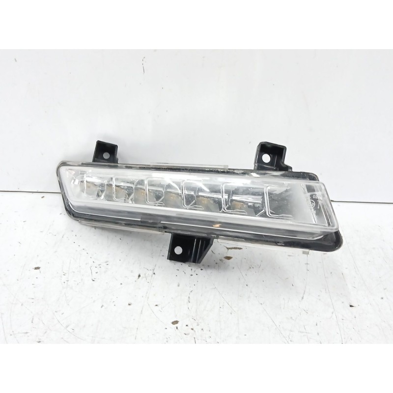 Recambio de piloto delantero derecho para renault clio iv (bh_) 1.5 dci 75 referencia OEM IAM 266007864R  