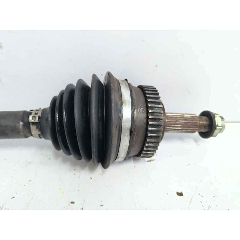 TRANSMISION DELANTERA IZQUIERDA 7700115005