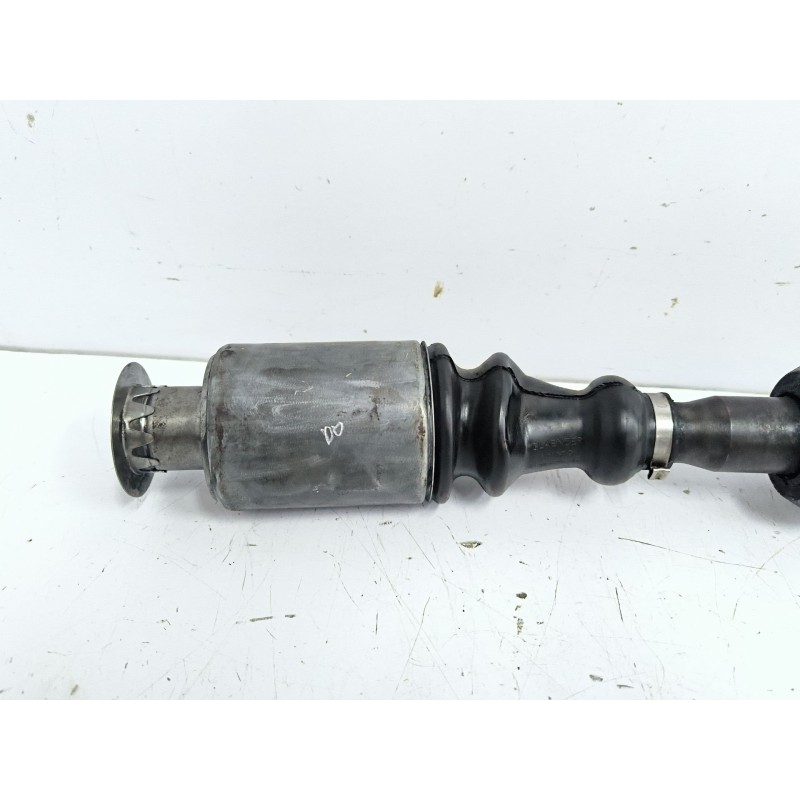 TRANSMISION TRASERA IZQUIERDA 7700115958