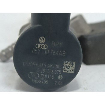 Recambio de rampa inyectora para seat leon st (5f8) 2.0 tdi referencia OEM IAM 04L089D R04L125 