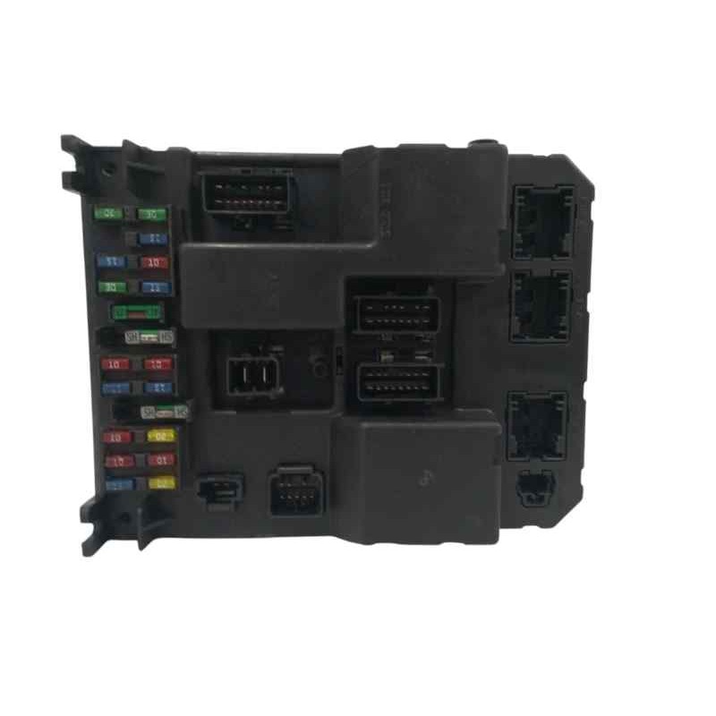 Recambio de caja reles / fusibles para peugeot 307 (3a/c) 1.6 hdi 110 referencia OEM IAM 9651197680A  