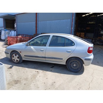 renault megane i fase 2 berlina (ba0) del año 2002