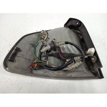 Recambio de piloto trasero derecho para hyundai santa fé i (sm) 2.0 crdi 4x4 referencia OEM IAM 9242026510  