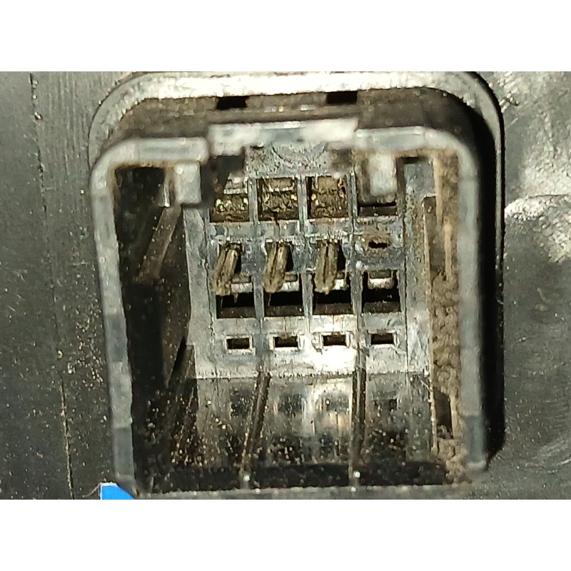 RETROVISOR IZQUIERDO
