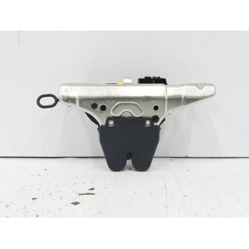 CERRADURA MALETERO / PORTON A2057500600 