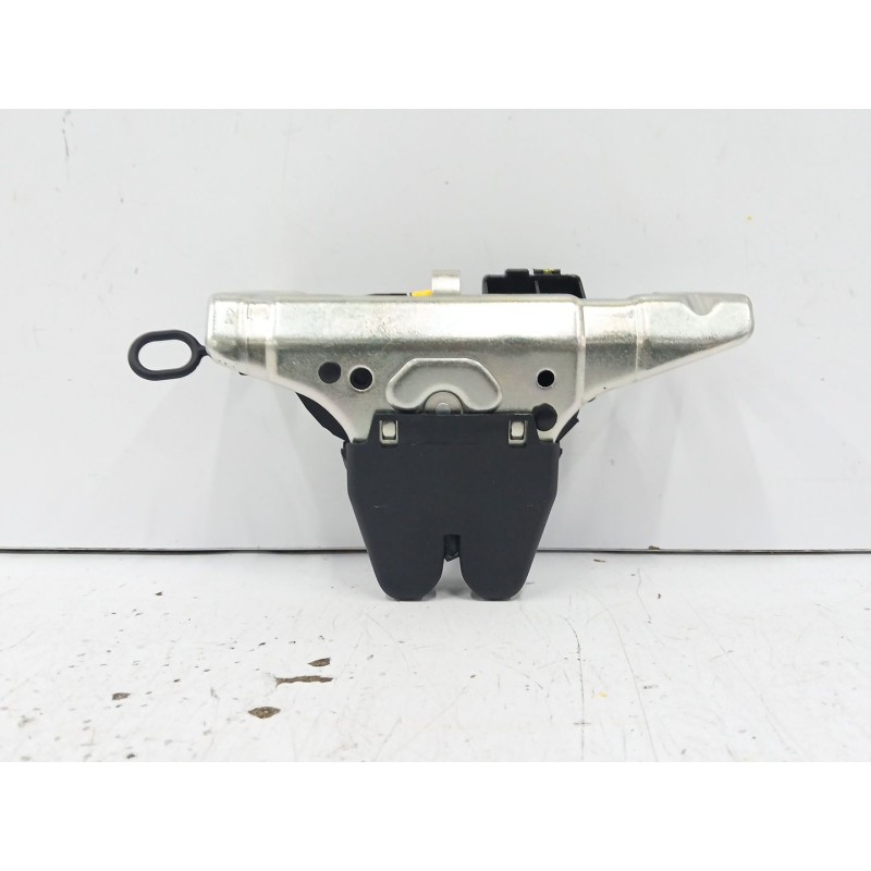 Recambio de cerradura maletero / porton para mercedes-benz clase c coupé (c205) c 180 (205.340) referencia OEM IAM A2057500600  
