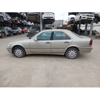 mercedes-benz 190 (w201) del año 1998